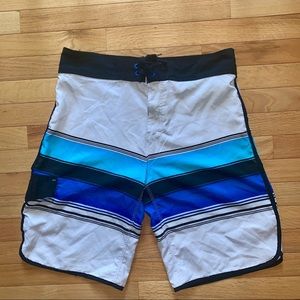 BURNSIDE SWIMMING TRUNKS SIZE 32